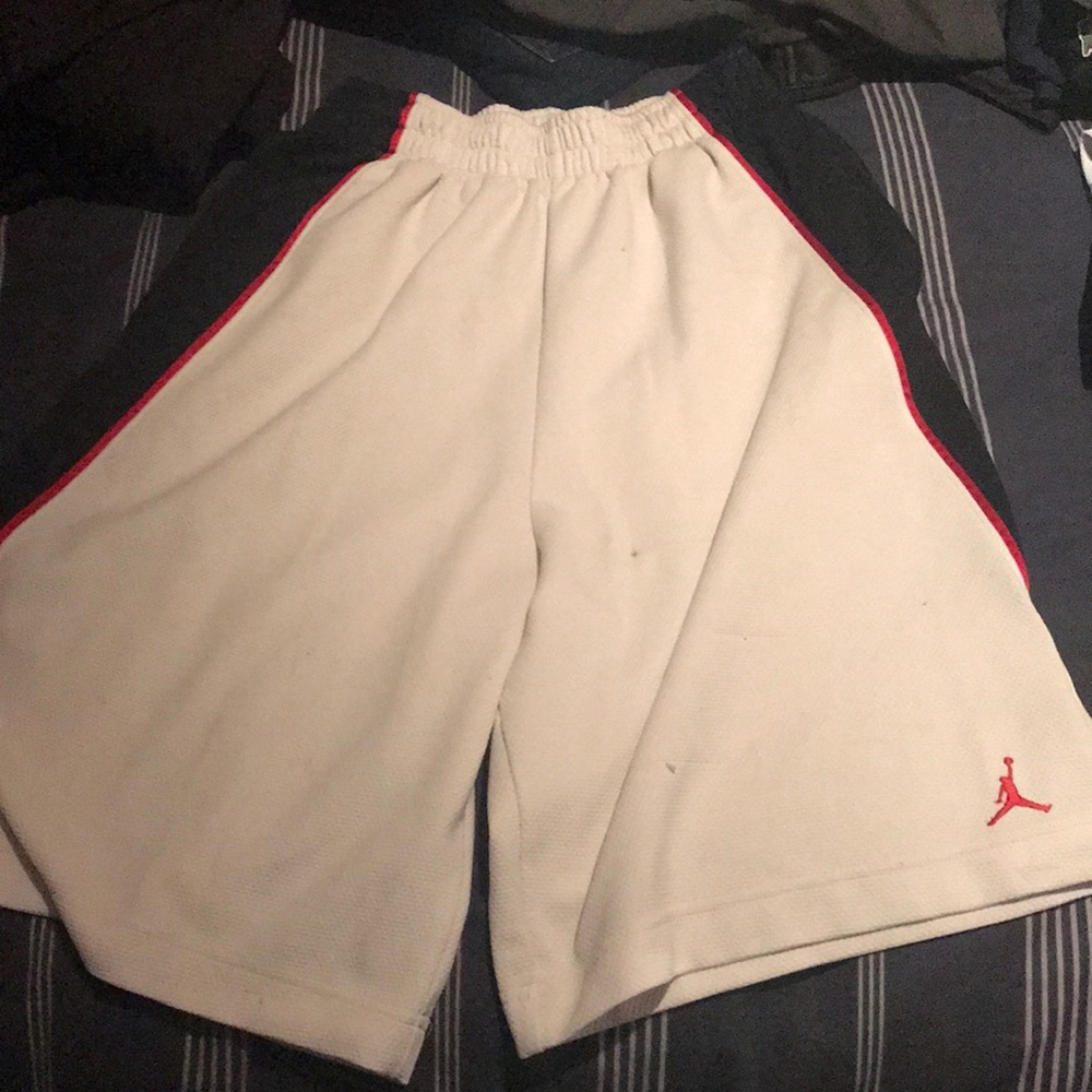 Jordan shorts medium